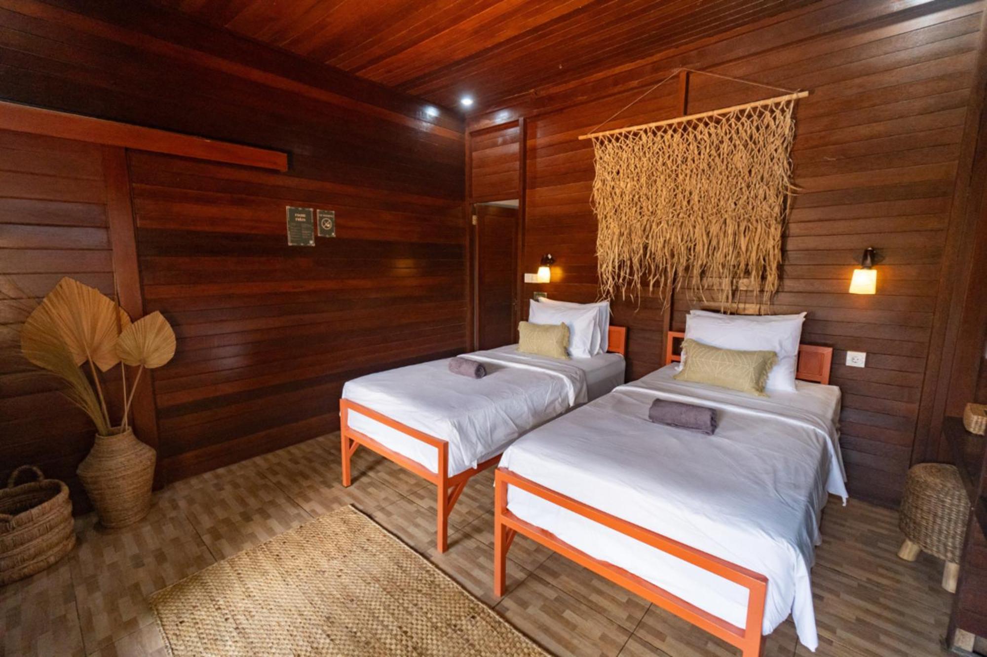 Mad Monkey Nusa Lembongan Dış mekan fotoğraf